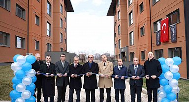 İş Bankası Malatya lojmanları sahiplerine teslim edildi