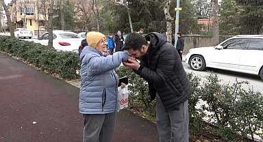 Isparta'ya gezmeye geldi bulduğu cüzdanla insanlık dersi verdi