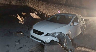 İspir - Erzurum yolunda gece korku dolu anlar, Kaya düşmesi kazaya neden oldu