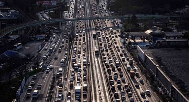İstanbul trafiğinin Ramazan mesaisi: Erkenden başlayan trafik, iftar ile gelen sessizlik