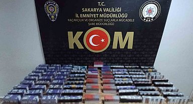 İstanbul'dan getirdikleri 16 bin elektronik sigarayla Sakarya'da yakalandılar