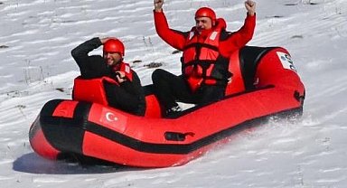 İşte farklı yönleri ve adrenalin tutkusuyla İçişleri Bakanı Mustafa Çiftçi portresi