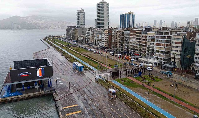 İzmir'de ocak yağışları 88 yılın ortalamasına fark attı