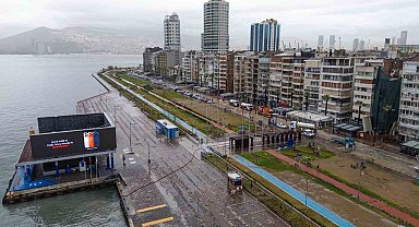 İzmir'de ocak yağışları 88 yılın ortalamasına fark attı