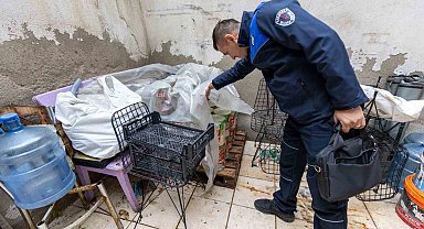 İzmir'de sağlıksız gıda üretimine suçüstü
