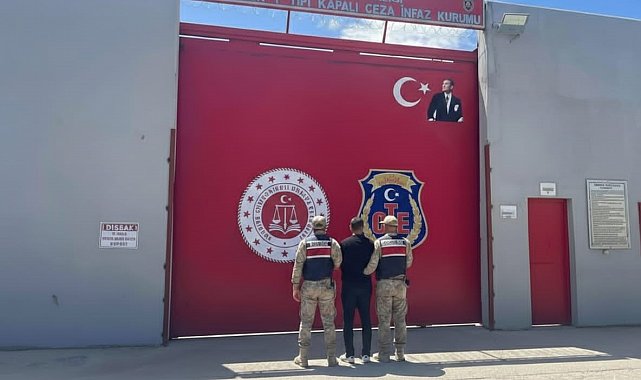 Jandarma, 25 yıl hapis cezası bulunan şahsı yakaladı