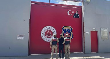 Jandarma, 25 yıl hapis cezası bulunan şahsı yakaladı