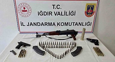 Jandarma silah kaçakçılarına göz açtırmıyor