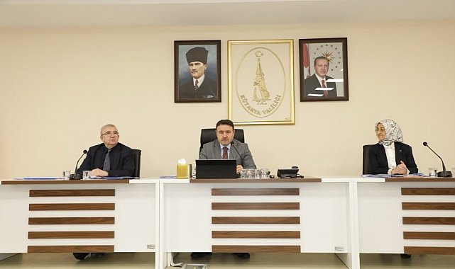 Kadına yönelik şiddet ve çocuk koruma çalışmaları, Kütahya'da çok yönlü olarak değerlendirildi