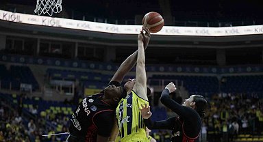 Kadınlar Euroleague: Fenerbahçe: 87 - Girona: 69