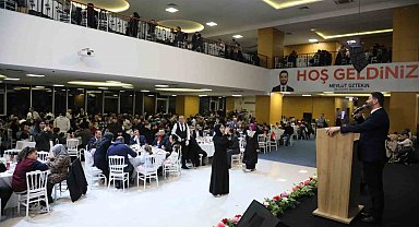 Kağıthane Belediyesi personeli geleneksel iftarda buluştu