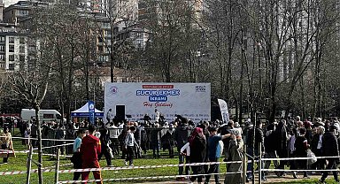 Kağıthane'de "sucuk ekmek" şöleni