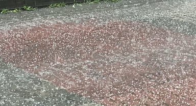 Kağıthane'ye dolu yağdı