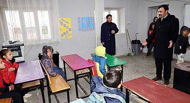 Kahta Kaymakamı Soysal, Ballı Köyü'nde vatandaşlarla buluştu