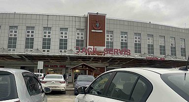 Kalbi durduktan sonra hayata geri döndürülen adam hastaneye kaldırıldı