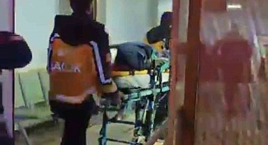 Kamyonet şarampole yuvarlandı: 5 yaralı