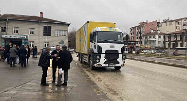 Kamyonun çarptığı adam hayatını kaybetti