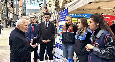 Karabük'te dolandırıcılığa karşı bilgilendirme stantları kuruldu