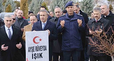 Karaman'da depremde hayatını kaybedenler için anma programı düzenlendi