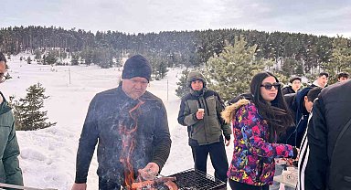 Kars Emniyeti'nden öğrencilere Sarıkamış'ta anlamlı etkinlik