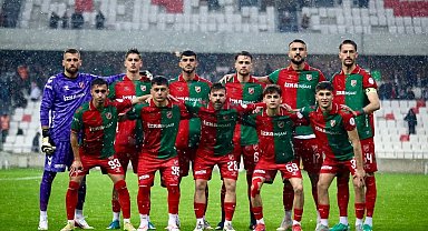 Karşıyaka, evinde ligin en iyilerinden