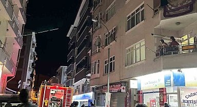 Kastamonu'da korkutan çatı yangını