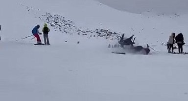 Kayak merkezinde kaza: 6 yaralı