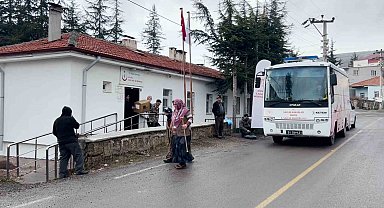 Kayırlı köyünde vatandaşlara mobil sağlık hizmeti