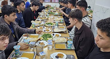 Kaymakam Algın, öğrencilerle iftar programında buluştu