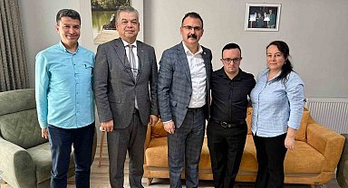 Kaymakam Ateş, öğrencilerin evine konuk oldu