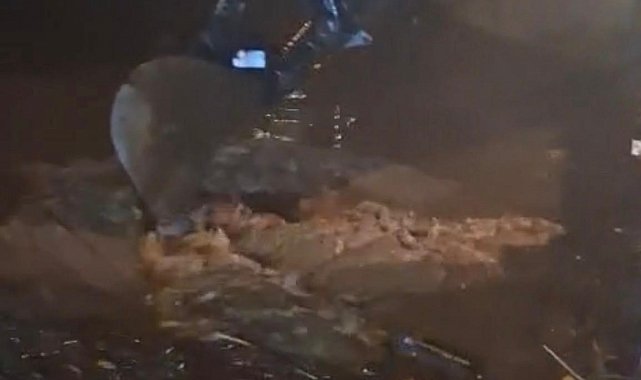 Kayseri'de selden dolayı tıkanan kanallar açıldı