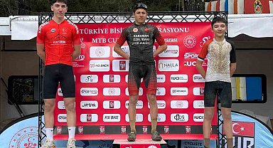 Kayserili bisikletçiler; Alanya'da kürsüye ambargo koydu