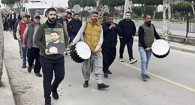 Kazada ölen genç adamın cenazesi davul zurnayla uğurlandı