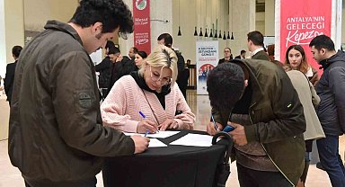 Kepez iş arayanları havacılık sektörüyle buluşturdu