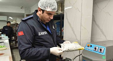 Kepez'de Ramazan öncesi tatlı üretim ve satışı denetimi