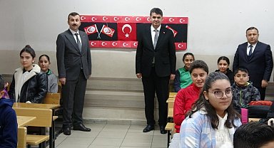 Kilis'te 2. dönemin ilk dersinin konusu "Bayrak" oldu