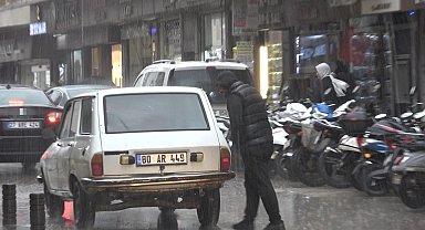 Kilis'te sağanak yağış etkili oldu