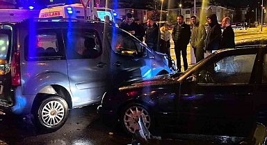 Kırmızı ışık ihlali kazaya neden oldu: 2 yaralı