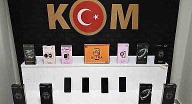 Kırşehir'de gümrük kaçağı cep telefonu ele geçirildi