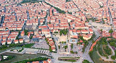 Kırşehir'de nüfus 242 bin 777 oldu