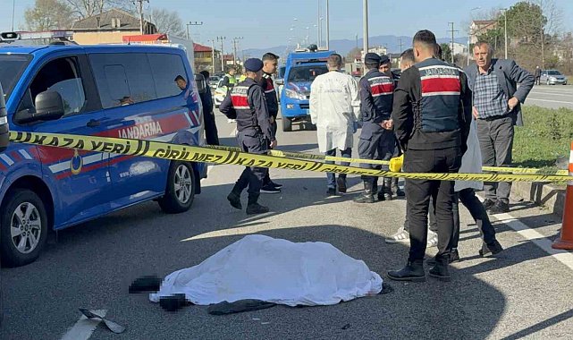 Kızına kahvaltıya giderken feci son: Kaza anı güvenlik kamerasında