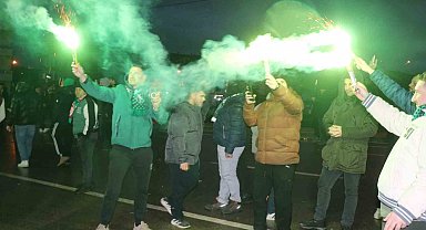 Kocaelispor ile Fenerbahçe stadyuma geldi