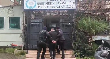 Konak polisinden kaçamadılar: 2 firari yakalandı