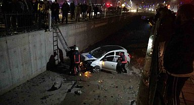 Kontrolden çıkan otomobil sulama kanalına düştü: 1 yaralı