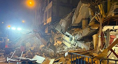 Kontrollü yıkımda çöken binada canlı izine rastlanmadı