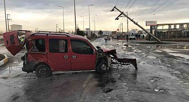 Konya'da tır ile kamyonet çarpıştı: 1 yaralı