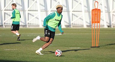 Konyaspor, Galatasaray maçı hazırlıklarını sürdürüyor