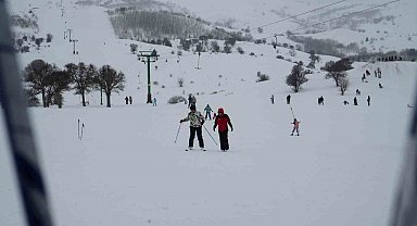Kop Kayak Merkezi'nde sömestir tatili yoğunluğu