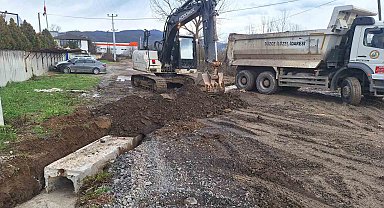 Köylerde kutu menfez çalışmaları devam ediyor