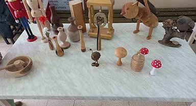 Kozan'da üniversite öğrencilerinin ahşap sanatı mesaisi